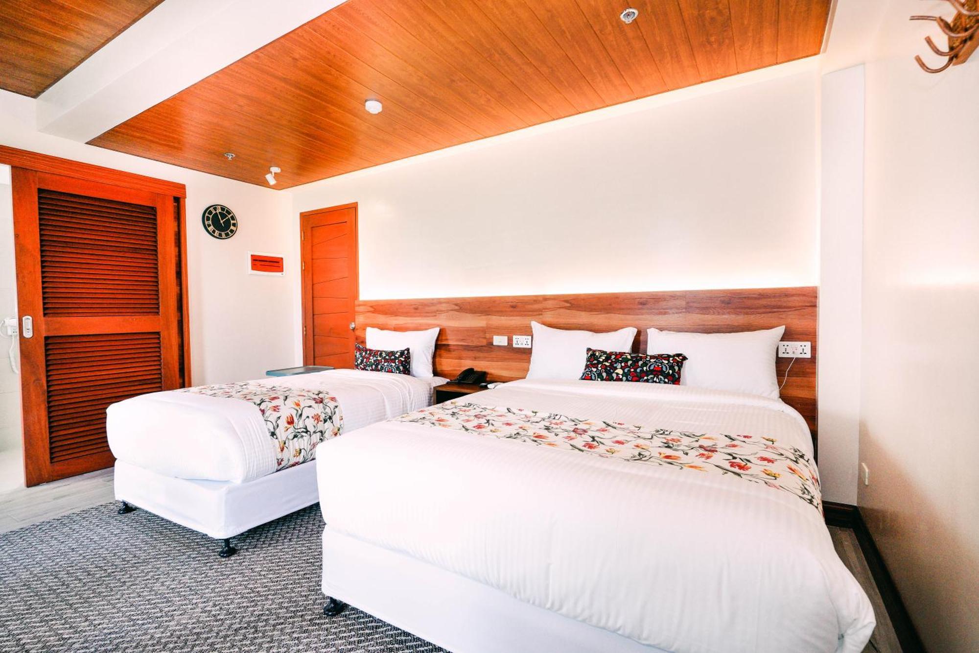 Hotel Kimberly Tagaytay Tagaytay City Dış mekan fotoğraf